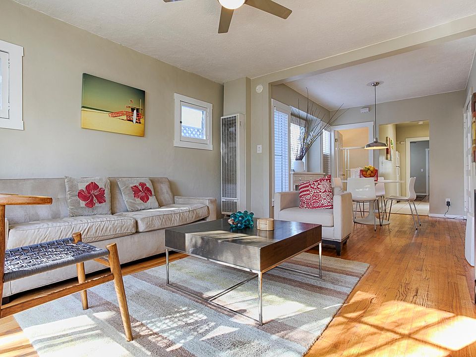 1st image of 315 Windward Ave