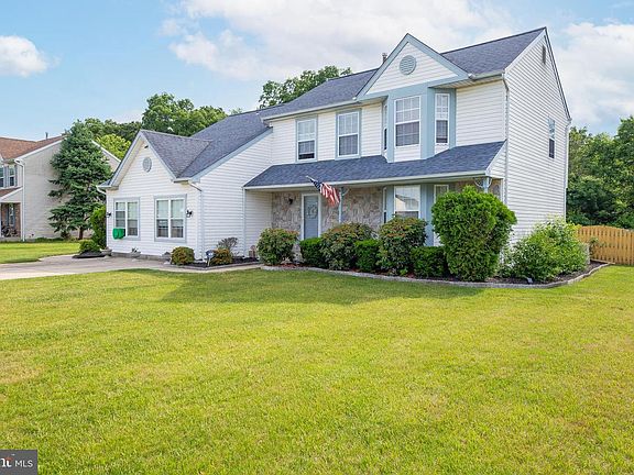 2nd image of 308 Sugar Hill Dr