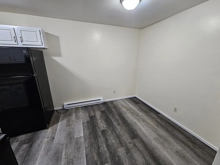 1731 La Crescent St #57 — Photo 4