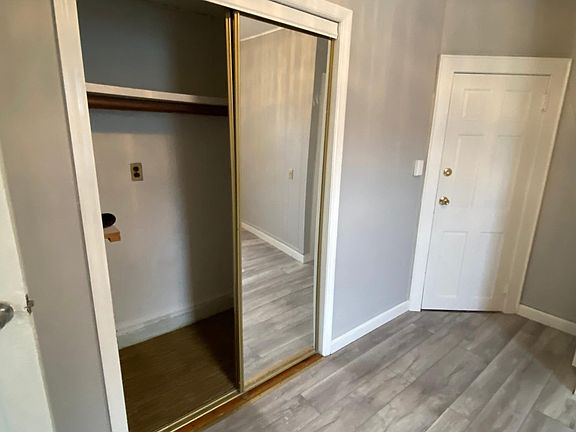 4th image of 19 Oakwood Ave APT 1A