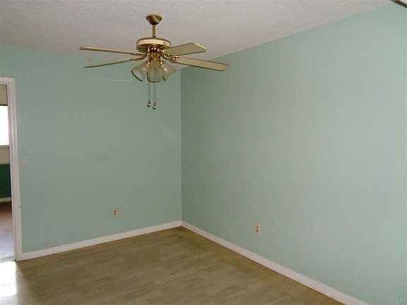 5th image of 9995 Hummingbird Blvd