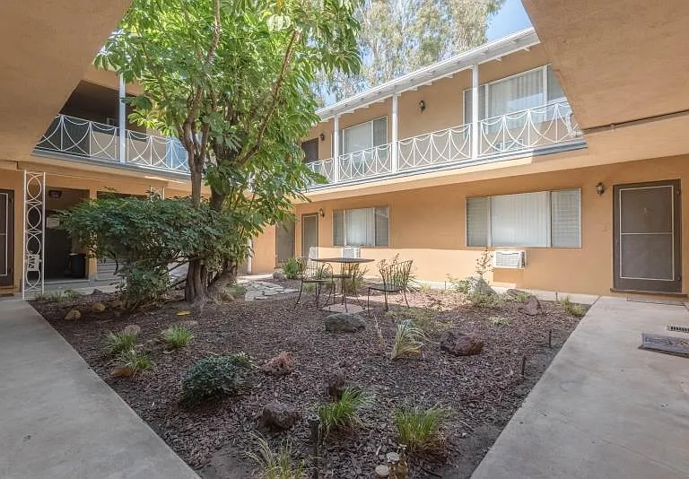 6326 Coldwater Canyon Ave #16 — Photo 5