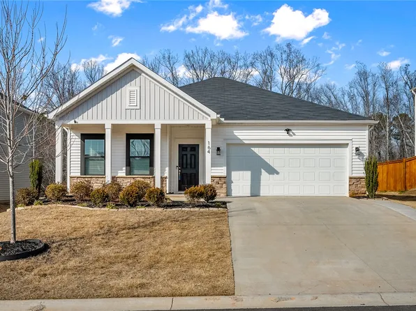 164 Walking Stick Way, Pelzer, SC 29669