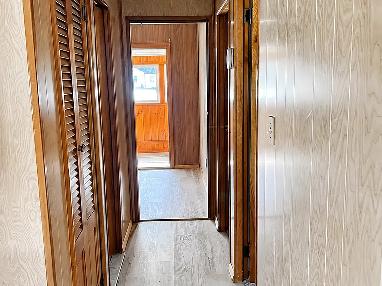 6 Butternut Cir — Photo 4