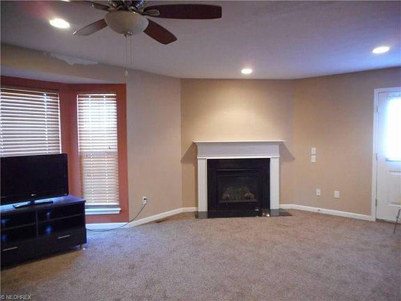 5th image of 26293 Brush Ave