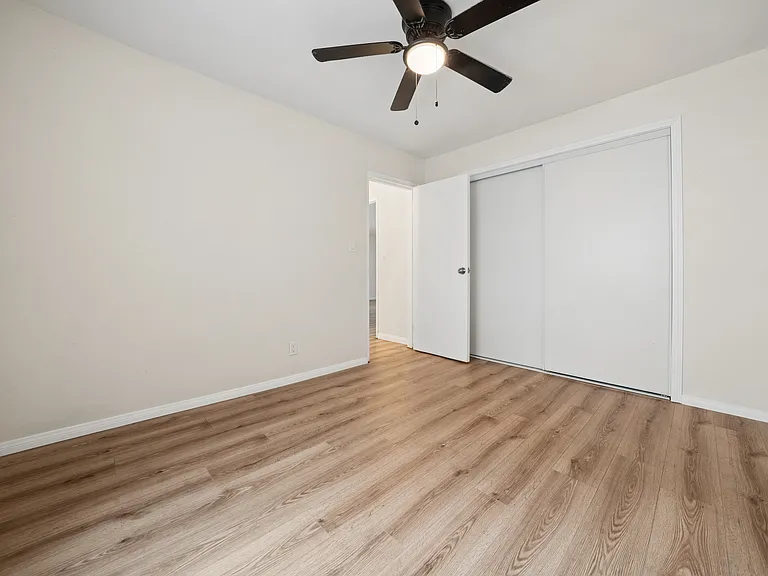 14143 Gilmore St #2 — Photo 11