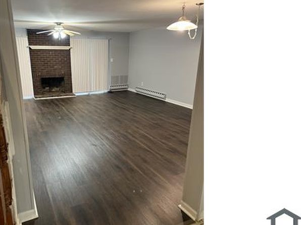 1301 Bromley Est #1301