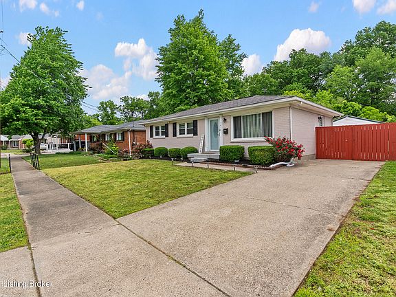 3rd image of 7611 Mackie Ln