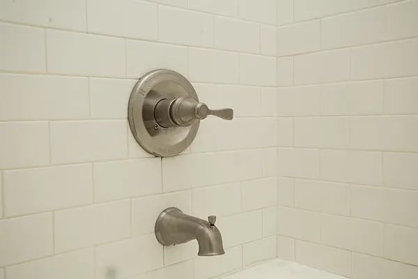 Rented by Blip LLC | media 9