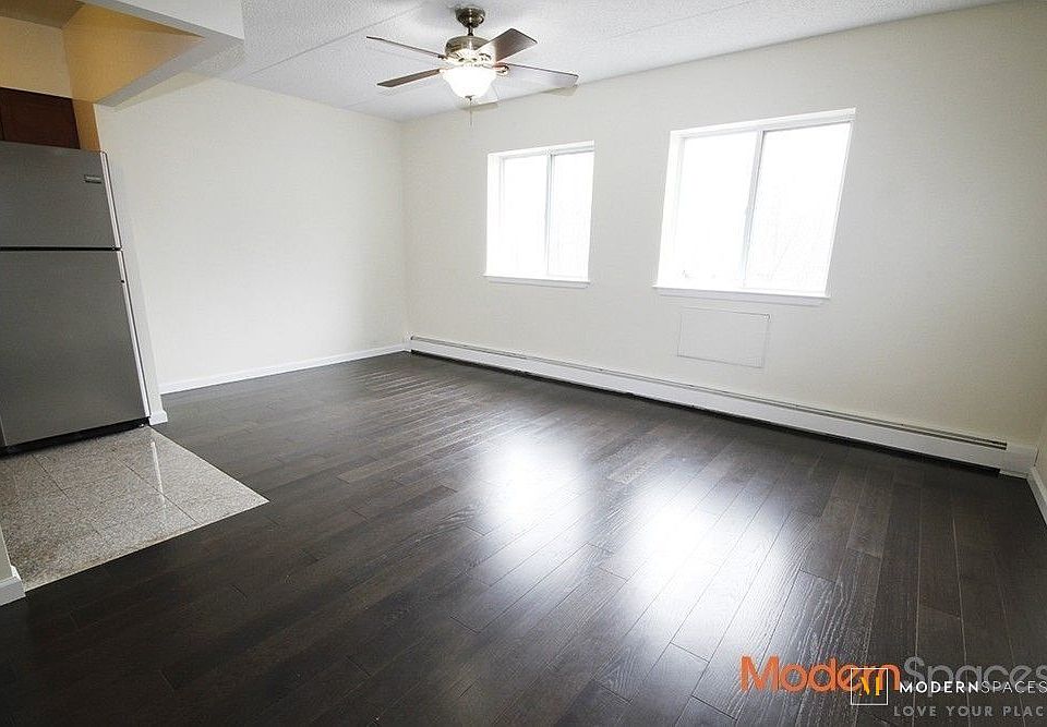 1st image of 1303 34th Ave #2