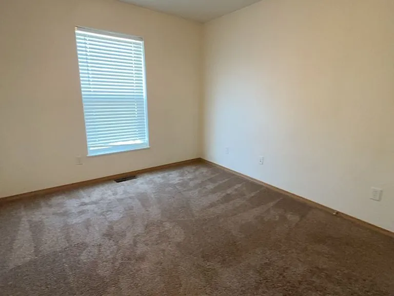 208 Bentley Park Loop — Photo 8