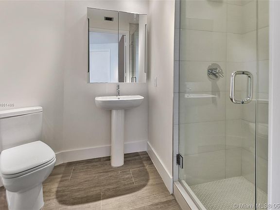 2nd image of 2900 NE 7th Ave Unit 802