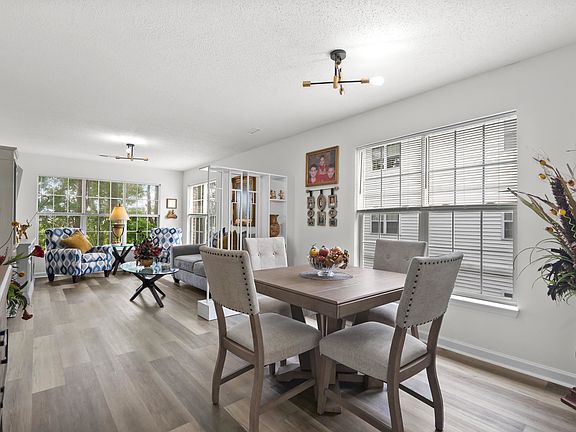 4th image of 4251 Villas Dr. #306