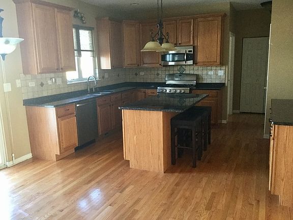 5th image of 16362 Fairfield Dr
