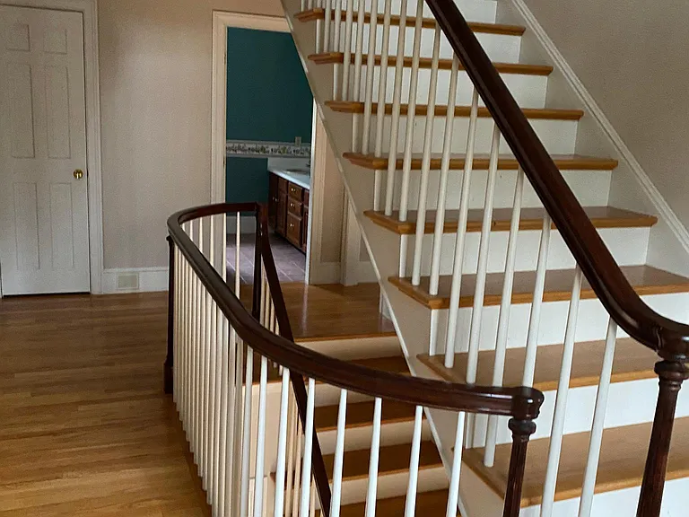 47 Stonegate Rd — Photo 20