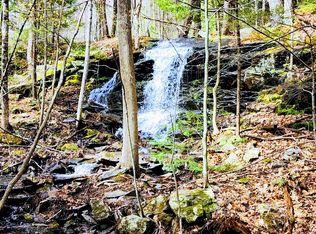 8 Federal Rd, Livermore, ME 04253