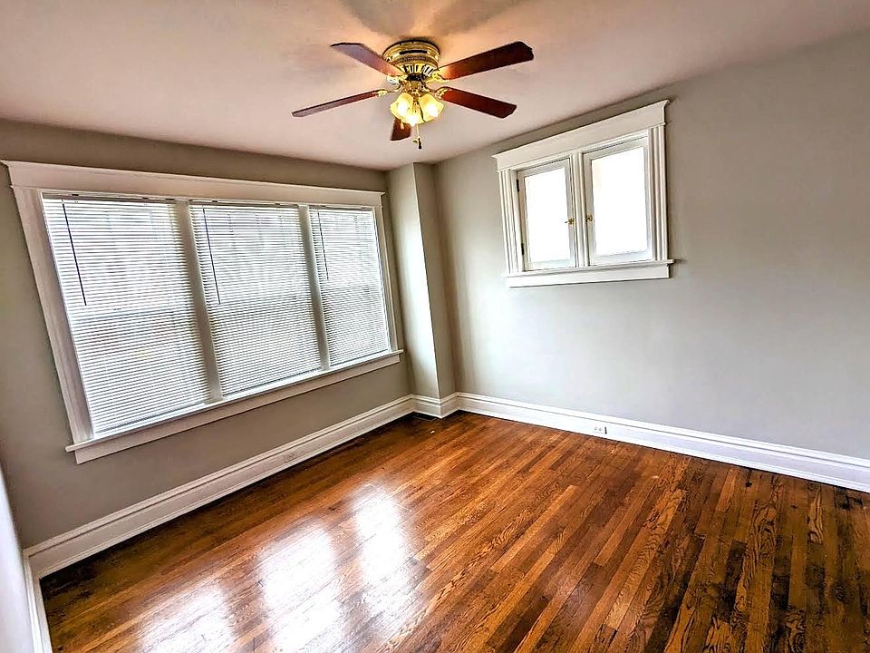 1st image of 3214 Magnolia Ave #1E