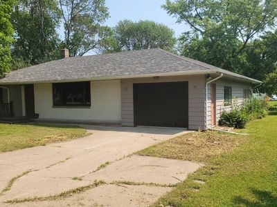 320 B Ave S, Minnewaukan, ND, 58351