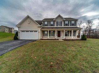 100 Malek Dr, Hanover, PA 17331