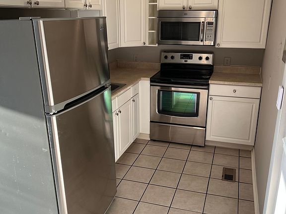 2nd image of 2225 Coach Dr APT L
