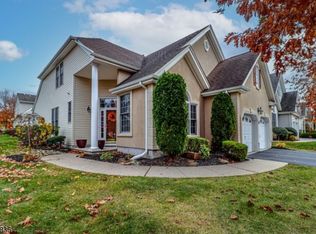 25 Stryker Rd, Somerset, NJ 08873