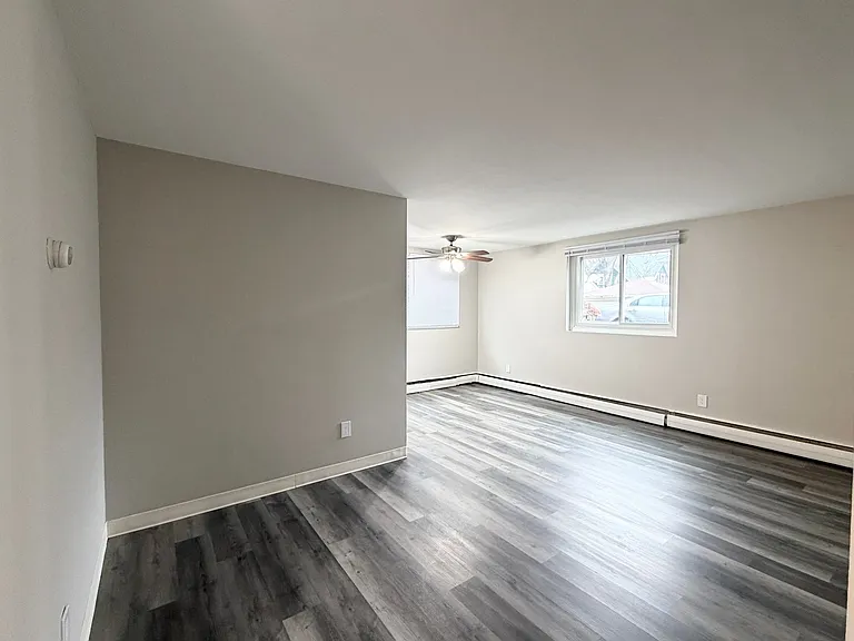 Powderhorn Park Apartments — Photo 10