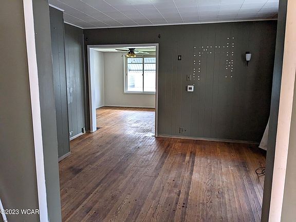4th image of 1207 E Market St