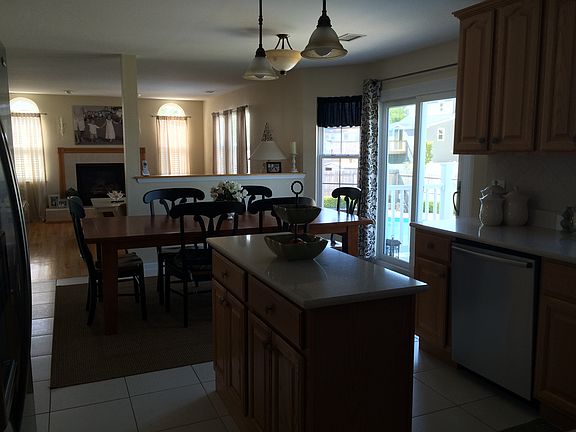 5th image of 3122 Boxer St