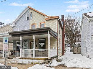 10 N 2nd St, Wormleysburg, PA 17043