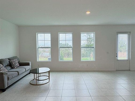 4th image of 1832 Sanibel Dr