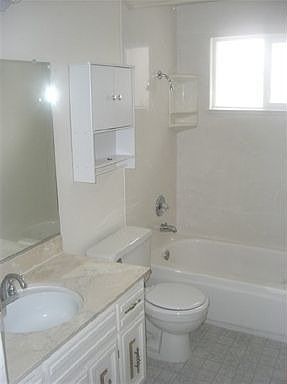 3rd image of 215 N Temple Dr