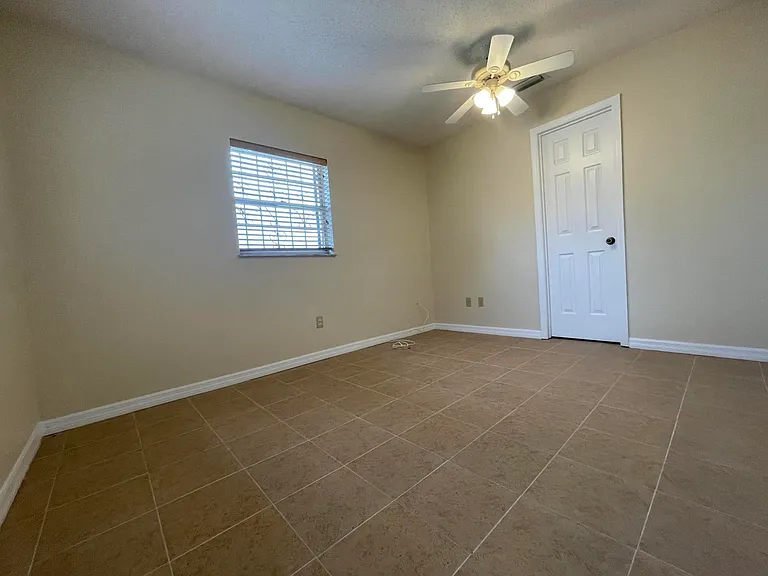 3101 Avenue T — Photo 19