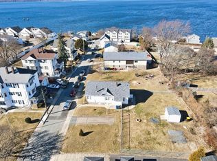 84 Riverview St, Fall River, MA 02724