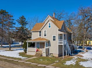1116 Blackhawk Blvd, South Beloit, IL 61080