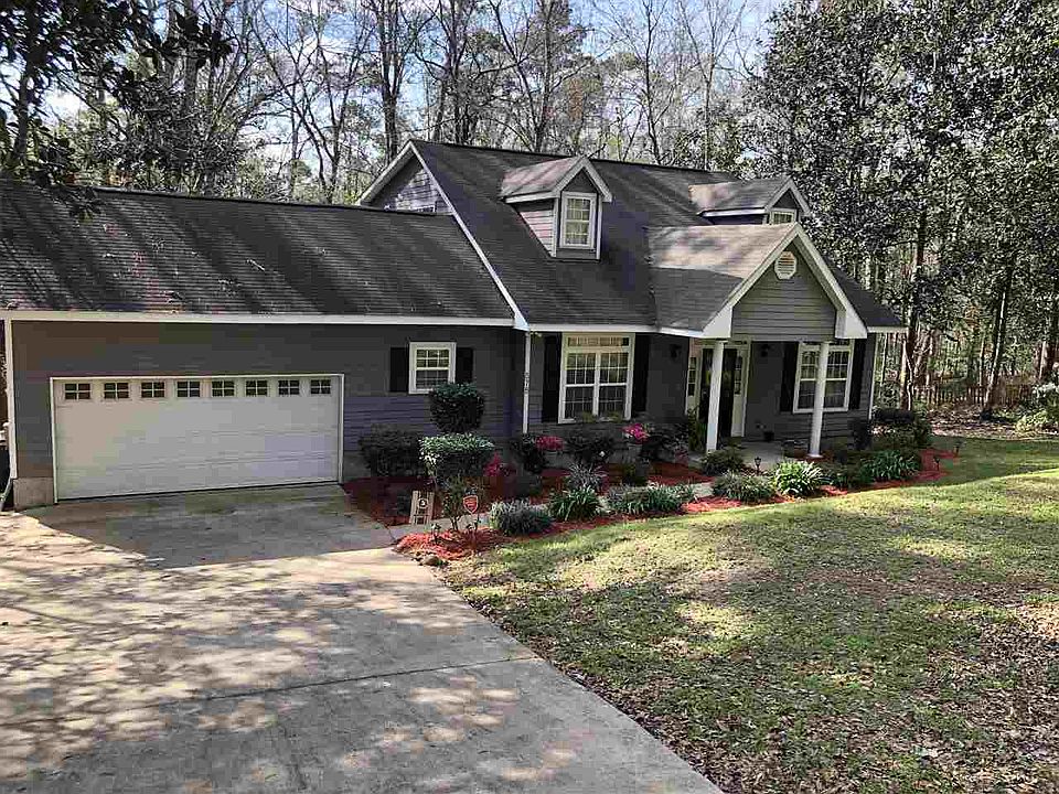 1st image of 575 Jonathan Ct