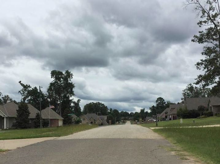 2nd image of 2815 Clearbrook Way