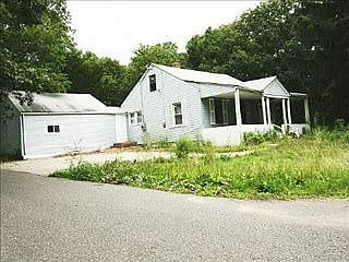 2nd image of 556 Wilson Blvd
