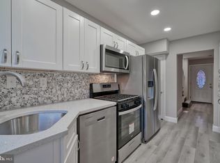 809 Wicklow Rd, Baltimore, MD 21229