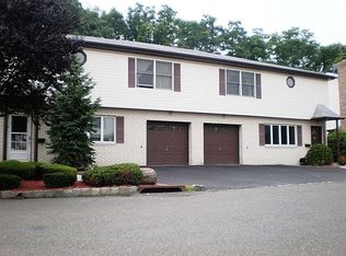 30 Willow Wood Ct, East Rutherford, NJ 07073