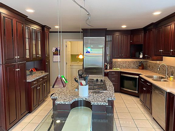 5th image of 1162 Palmetto Ct