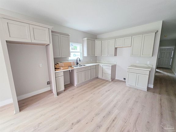2nd image of 8603 Walnut Ave