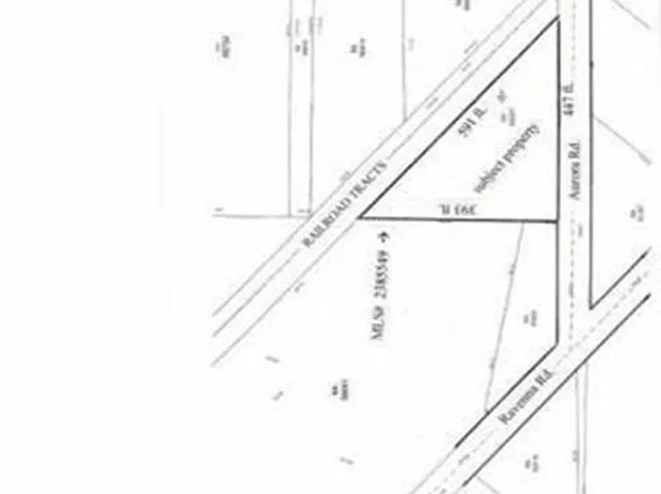 34 E Aurora Rd, Aurora, OH 44202