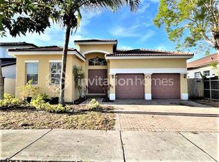 8865 NW 178th St, Hialeah, FL 33018