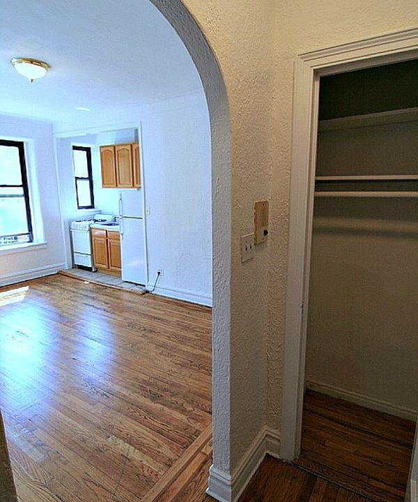 2nd image of 3001 30th Ave #3