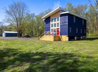 986 Caroline Rd, Waterloo, NY 13165