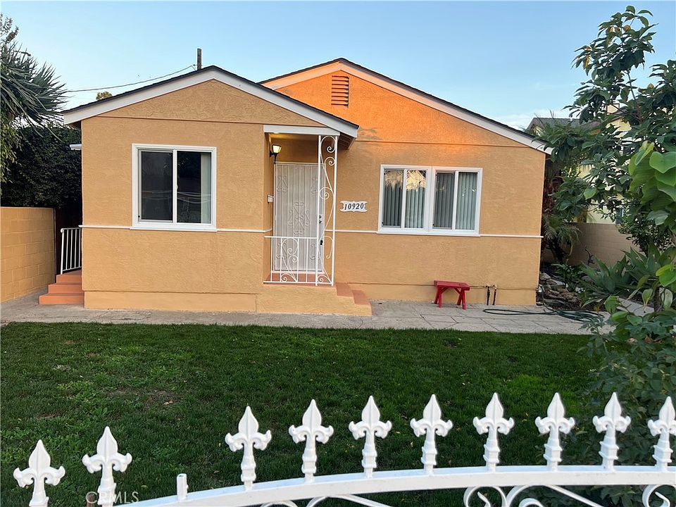 1st image of 10920 Aletta Ave