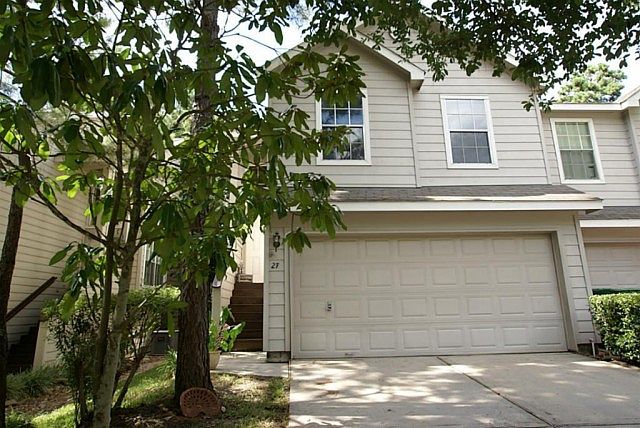 1st image of 27 Wineberry Pl