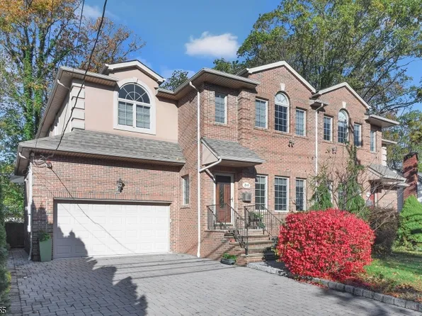 2165 Jones Rd #2165, Fort Lee, NJ 07024