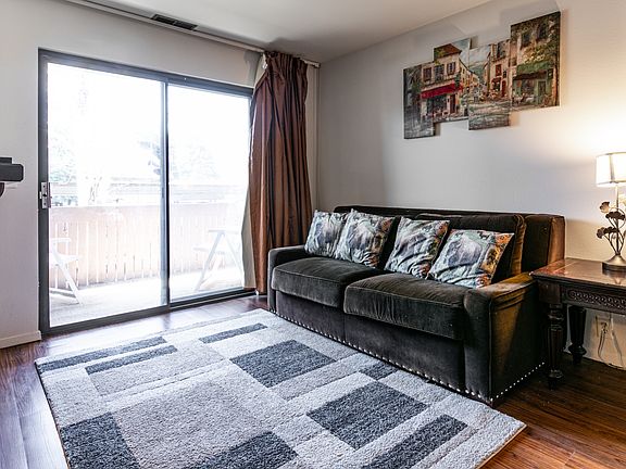 3rd image of 6915 N 2200 W APT 6I