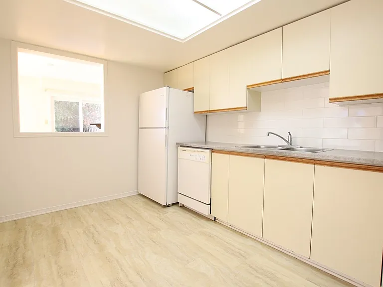 45 McGibbon Dr #45 — Photo 9